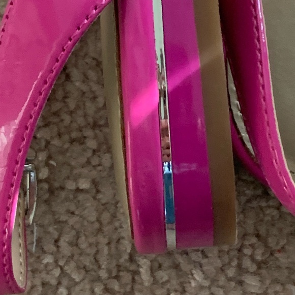 Aldo suede and leather fuchsia flats - Picture 6 of 7